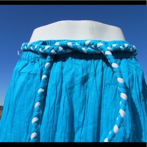 NWT THE PYRAMID COLLECTION broomstick crinkle skirt boho graceful pretty cute